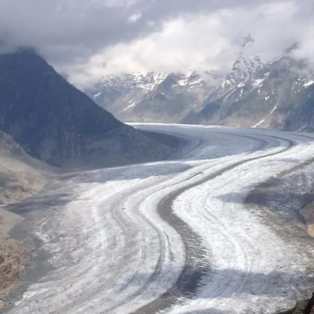格拉齐亚木屋 公寓 *